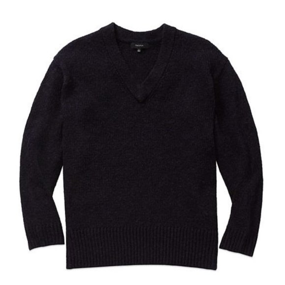 Aritzia Talula Dume sweater - Picture 1 of 4